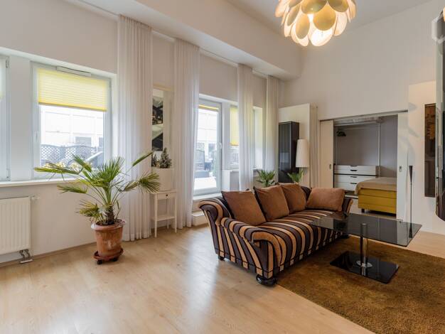 Wohnung zur Miete Wohnen auf Zeit 1.599 € 2 Zimmer 60 m² frei ab sofort Lichtenberg Berlin 10369