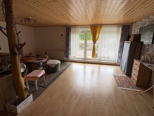Einfamilienhaus zum Kauf 399.000 € 3 Zimmer 130 m² 1.500 m² Grundstück Buchheim Bad Lausick 04651