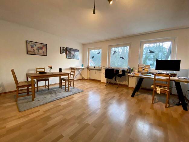 Wohnung zur Miete 350 € 1 Zimmer 46 m² 3. Geschoss frei ab 01.03.2026 Coburg 96450