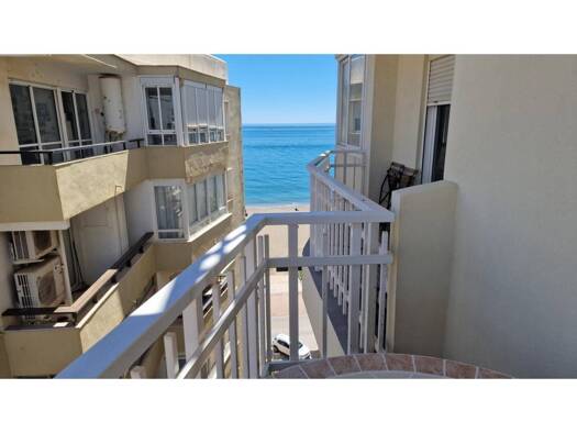 Wohnung zum Kauf 350.000 € 2 Zimmer 103 m² EG Paseo Marítimo Rey de España 12 Fuengirola 29640