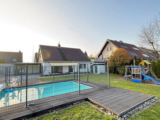 Haus zum Kauf 795.000 € 6 Zimmer 211,7 m² 3.100 m² Grundstück Bergisch Neukirchen Bergisch Gladbach 51469