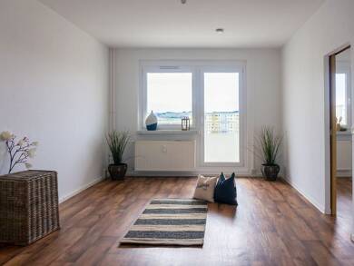 Wohnung zur Miete 351 € 3 Zimmer 69,8 m² 10. Geschoss Am Harthwald 28 Markersdorf Chemnitz 09123