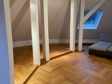 Wohnung zur Miete 1.250 € 4 Zimmer 105 m² Dachgeschoss, 4. Geschoss frei ab sofort Innenstadt Aschaffenburg 63739