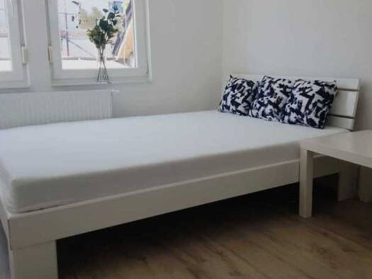 Wohnung zur Miete 500 € 1 Zimmer 17,3 m² Hedelfingen Hedelfingen 70329