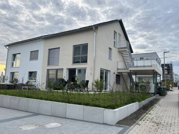 Wohnung zur Miete 1.200 € 2 Zimmer 65 m² 2. Geschoss frei ab 15.01.2027 Leinstr. 10 Korntal Korntal-Münchingen 70825
