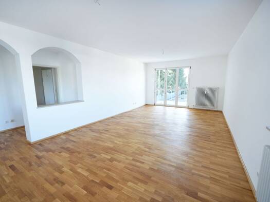 Wohnung zur Miete 690 € 3 Zimmer 79,2 m² 1. Geschoss Cortendorf Coburg 96450