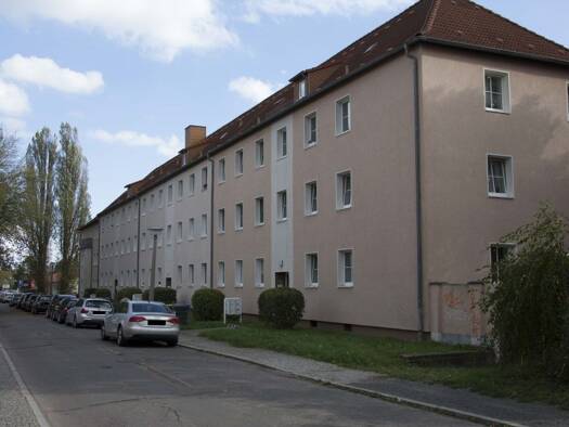 Wohnung zur Miete 450 € 2 Zimmer 51,2 m² 1. Geschoss frei ab 01.01.2027 Peißener Straße 2 Freiimfelde Halle (Saale) 06112