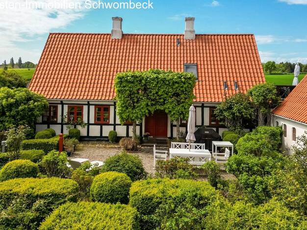 Einfamilienhaus zum Kauf 562.000 € 7 Zimmer 244 m² 2.409 m² Grundstück Ærø Municipality 5985
