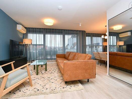 Wohnung zur Miete Wohnen auf Zeit 3.190 € 5,5 Zimmer 188 m² frei ab 01.04.2026 Feuerbach Stuttgart 70469