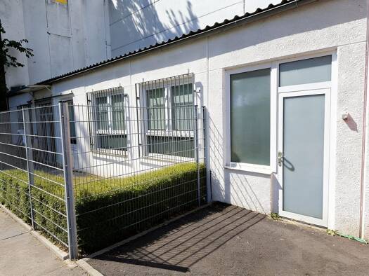 Bürogebäude zur Miete 7 € 105 m² Bürofläche teilbar ab 105 m² Oberzwehren Oberzwehren 34132