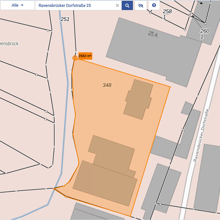 Villa zum Kauf provisionsfrei 899.000 € 12 Zimmer 250 m²<br/>Wohnfläche 2.500 m²<br/>Grundstück ab sofort<br/>Verfügbarkeit Fürstenberg/Havel Fürstenberg/Havel 16798