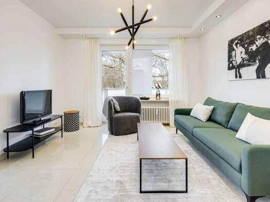 Wohnung zur Miete 2.990 € 3 Zimmer 120 m² Geschoss 2/2 frei ab sofort Grünwald Grünwald 82031