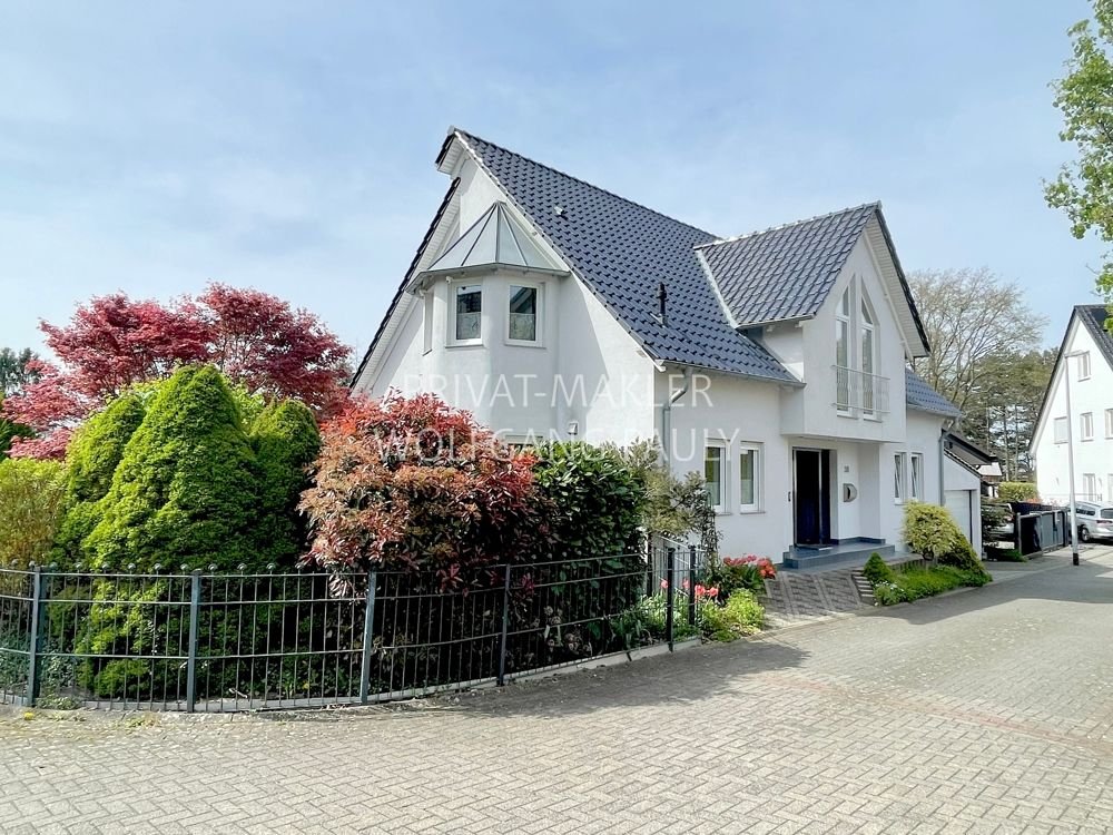 Einfamilienhaus zum Kauf 898.000 € 5 Zimmer 238 m²<br/>Wohnfläche 759 m²<br/>Grundstück Odenkirchen - Mitte Mönchengladbach / Odenkirchen-West 41199