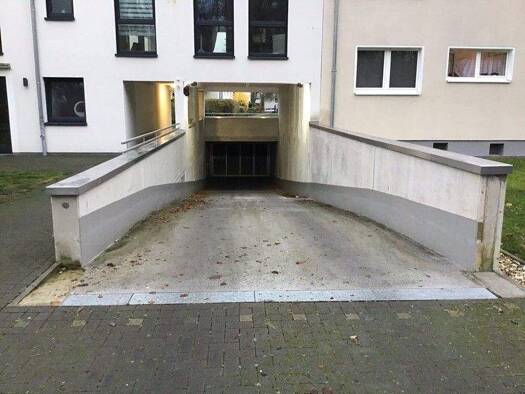 Tiefgarage zur Miete provisionsfrei 85 € Am Schönenkamp Bei 180a Hassels Düsseldorf 40599