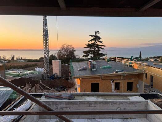 Haus zum Kauf 1.100.000 € frei ab sofort Via Bosca, 1 LAZISE 37017