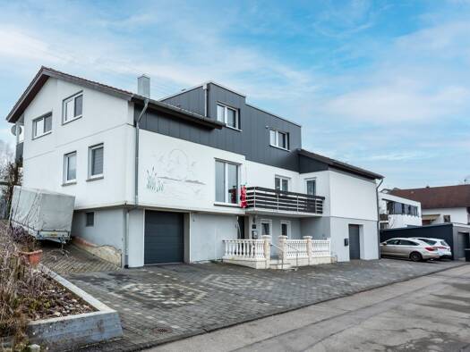 Mehrfamilienhaus zum Kauf 699.000 € 14 Zimmer 330 m² 1.200 m² Grundstück Krauchenwies 72505