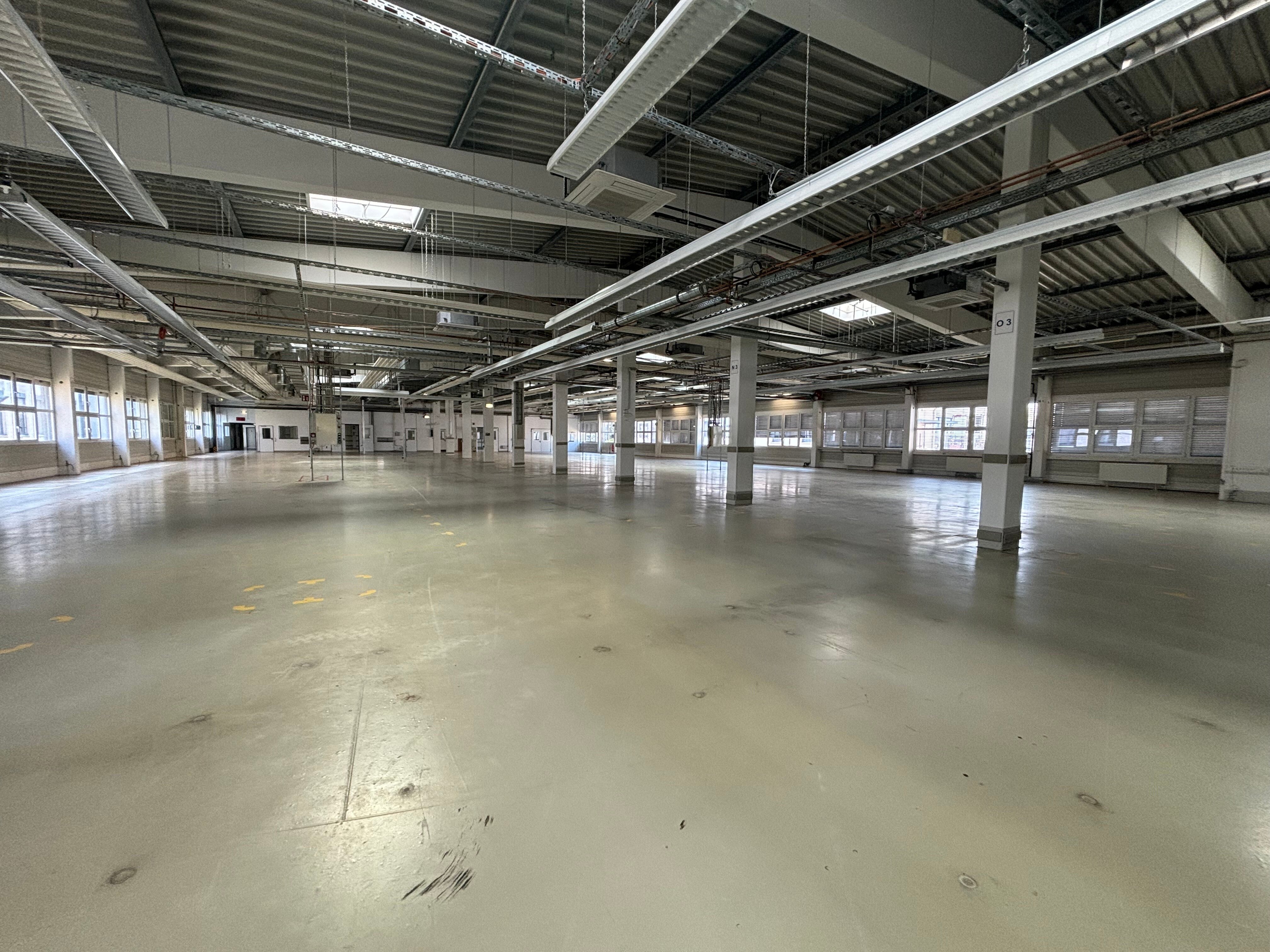 Lagerhalle zur Miete provisionsfrei 14.157 € 2.574 m²<br/>Lagerfläche Glienick Zossen 15806