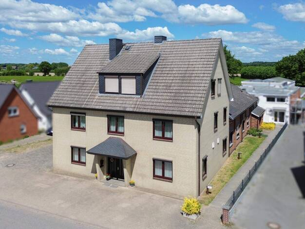 Hotel zum Kauf 640.000 € 1.856 m² Grundstück Hamwarde 21502