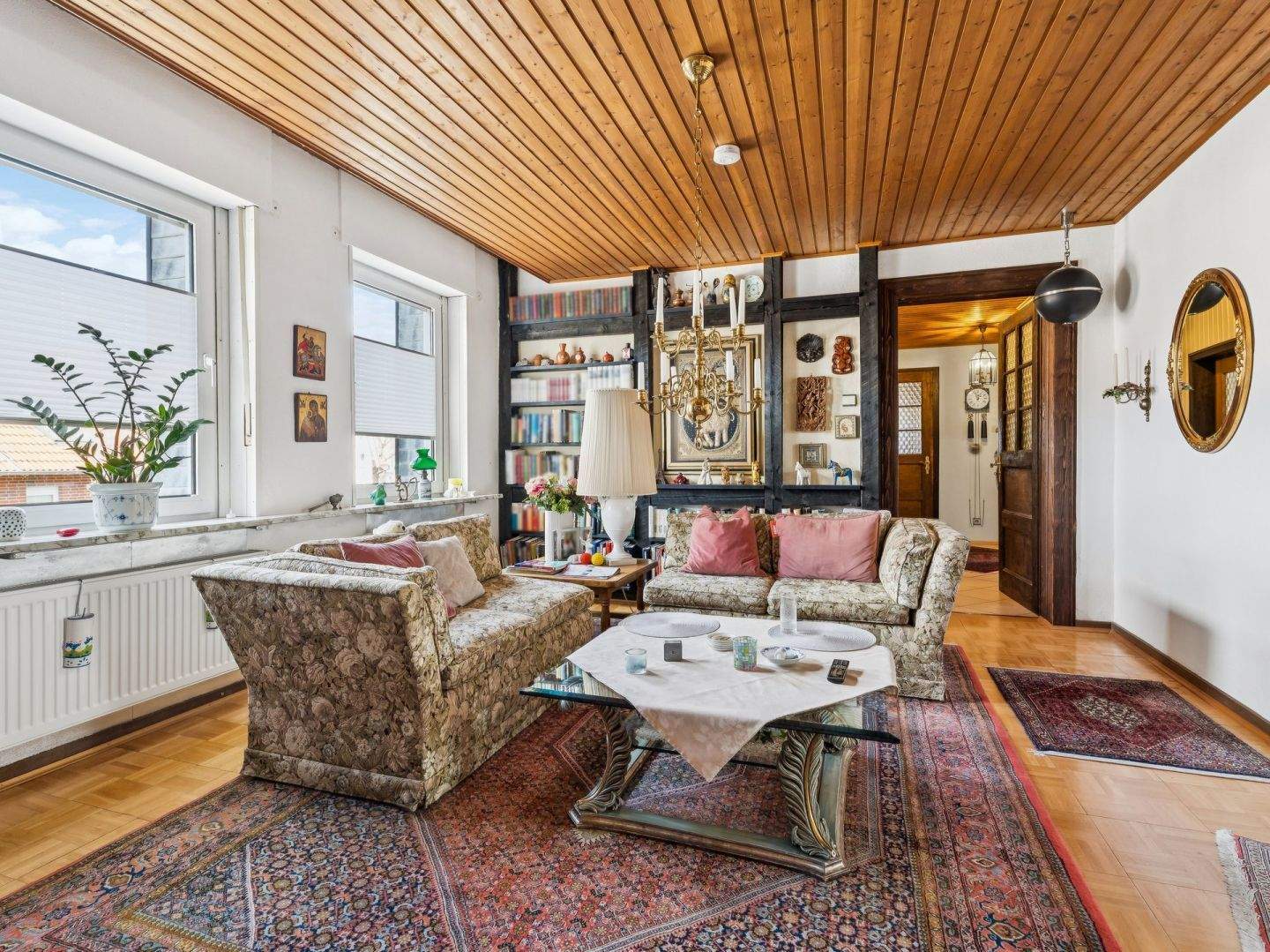 Immobilie in Haltern am See - Großzügiges Zweifamilienhaus mit Sauna, Solaranlage und Doppelgarage in Haltern am See - Bild 1