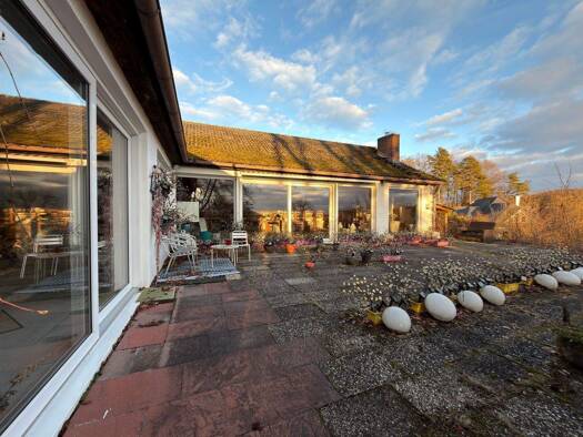 Einfamilienhaus zum Kauf 349.000 € 10 Zimmer 350 m² 2.000 m² Grundstück Kemmathen Hiltpoltstein 91355