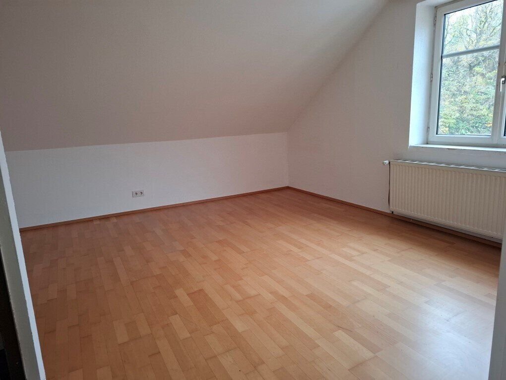 Wohnung zur Miete 636,36 € 4 Zimmer 105 m²<br/>Wohnfläche 2.<br/>Geschoss Mürzzuschlag 8680