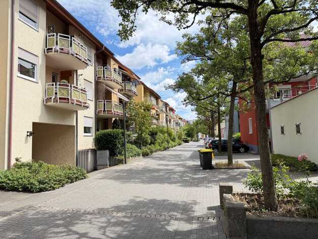 Wohnung zum Kauf 159.000 € 1,5 Zimmer 56 m² Singen Singen (Hohentwiel) 78224