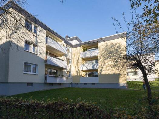 Wohnung zum Kauf 80.000 € 2 Zimmer 50 m² 3 Geschosse Fröndenberg Fröndenberg/Ruhr 58730
