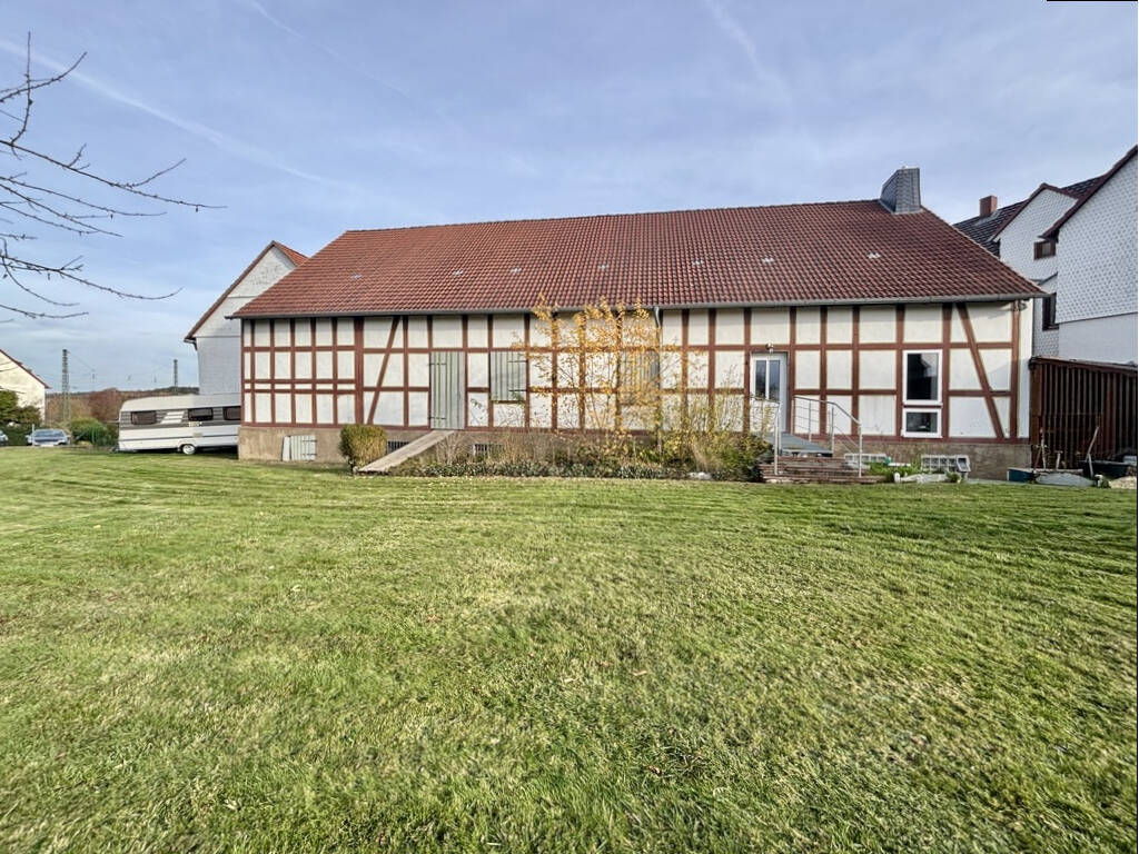 Immobilie in Neustadt - Attraktives Immobilienensemble mit umfangreicher Ausbaureserve - Bild 3