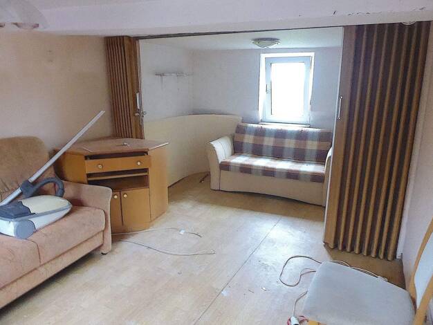 Doppelhaushälfte zum Kauf 85.000 € 3 Zimmer 60 m² 214 m² Grundstück Rettert Oberfischbach 56370