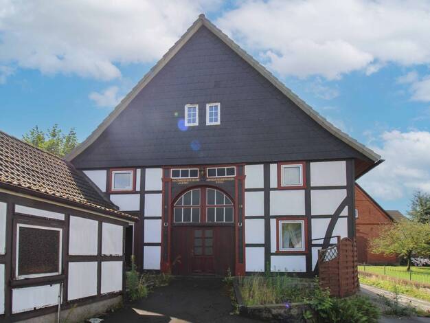 Einfamilienhaus zum Kauf 89.000 € 7 Zimmer 227,4 m² 2.482,2 m² Grundstück Deckbergen Rinteln 31737
