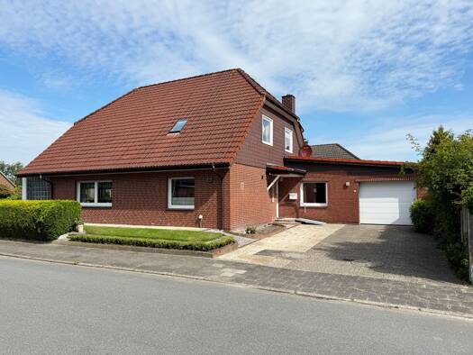 Einfamilienhaus zum Kauf 239.000 € 7 Zimmer 180 m² 489 m² Grundstück Jever Jever 26441