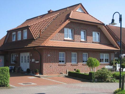 Einfamilienhaus zum Kauf 490.000 € 6 Zimmer 217 m² 768 m² Grundstück Großenkneten 26197