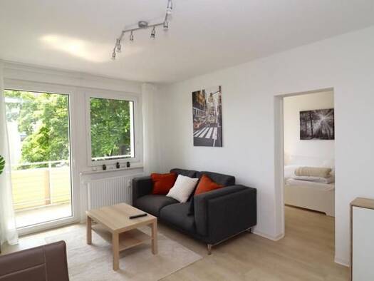 Wohnung zur Miete 576 € 2 Zimmer 48 m² 1. Geschoss frei ab sofort Louis-Braille-Straße 47 Altendorf Altendorf 09116