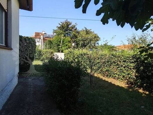 Einfamilienhaus zum Kauf 310.000 € 2 Zimmer 87 m² Umag 52470