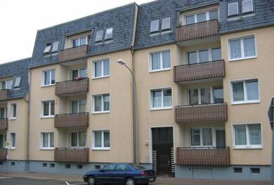 Wohnung zur Miete 353 € 3 Zimmer 65,2 m² 2. Geschoss frei ab sofort Greizer Straße 78 Zeulenroda Zeulenroda-Triebes 07937
