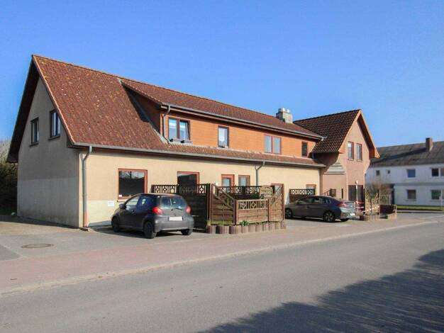 Wohnung zum Kauf 147.000 € 4 Zimmer 104,1 m² 1. Geschoss Dörphof 24398