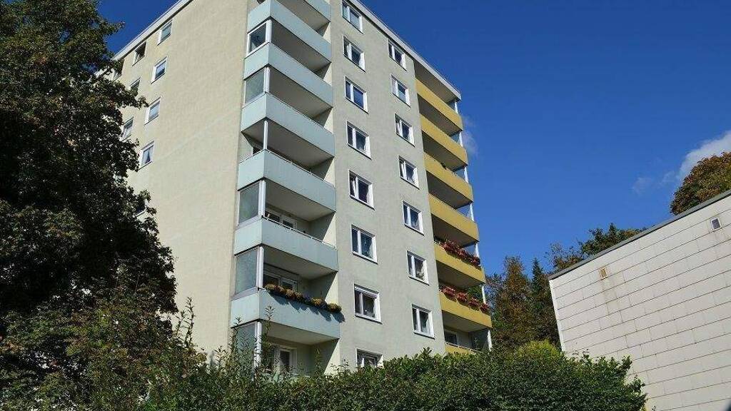 Wohnung zum Kauf 150.000 € 3 Zimmer 83 m² 7. Geschoss frei ab sofort Handweiser Straße 14 Lüdenscheid 58511