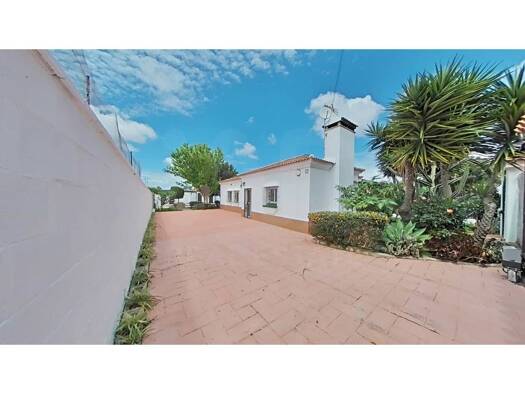Villa zum Kauf 270.000 € 3 Zimmer 131 m² 562 m² Grundstück Chiclana de la Frontera 11130