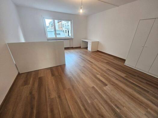 Studio zur Miete Wohnen auf Zeit 300 € 1 Zimmer 12 m² frei ab 01.04.2026 Beiertheim-Bulach Karlsruhe 76135