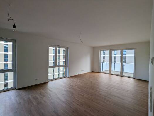Wohnung zur Miete auf Zeit 1.650 € 3 Zimmer 94,8 m² frei ab 01.11.2026 Ostendstraße Mögeldorf Östliche Außenstadt 90482
