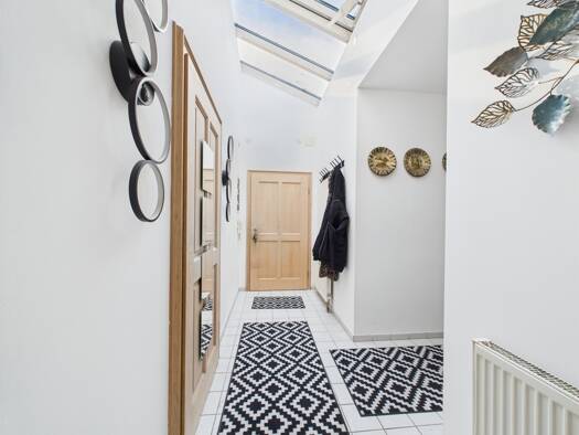 Wohnung zum Kauf provisionsfrei 275.000 € 1 Zimmer 61,6 m² Freilassing 83395