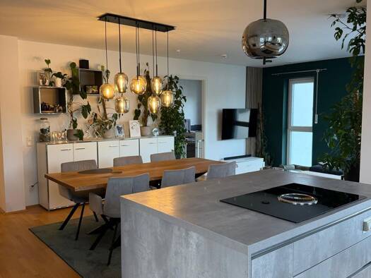 Wohnung zur Miete 1.300 € 3 Zimmer 102 m² Geschoss 3/4 frei ab 01.11.2026 Galgenberg Regensburg 93053