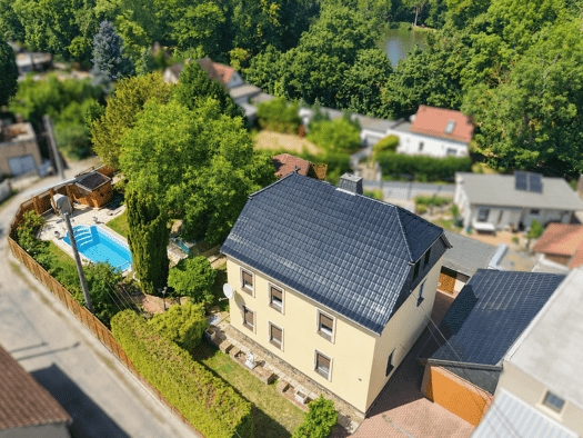 Einfamilienhaus zum Kauf 299.000 € 7 Zimmer 139,6 m² 781 m² Grundstück Merzdorf Riesa 01591