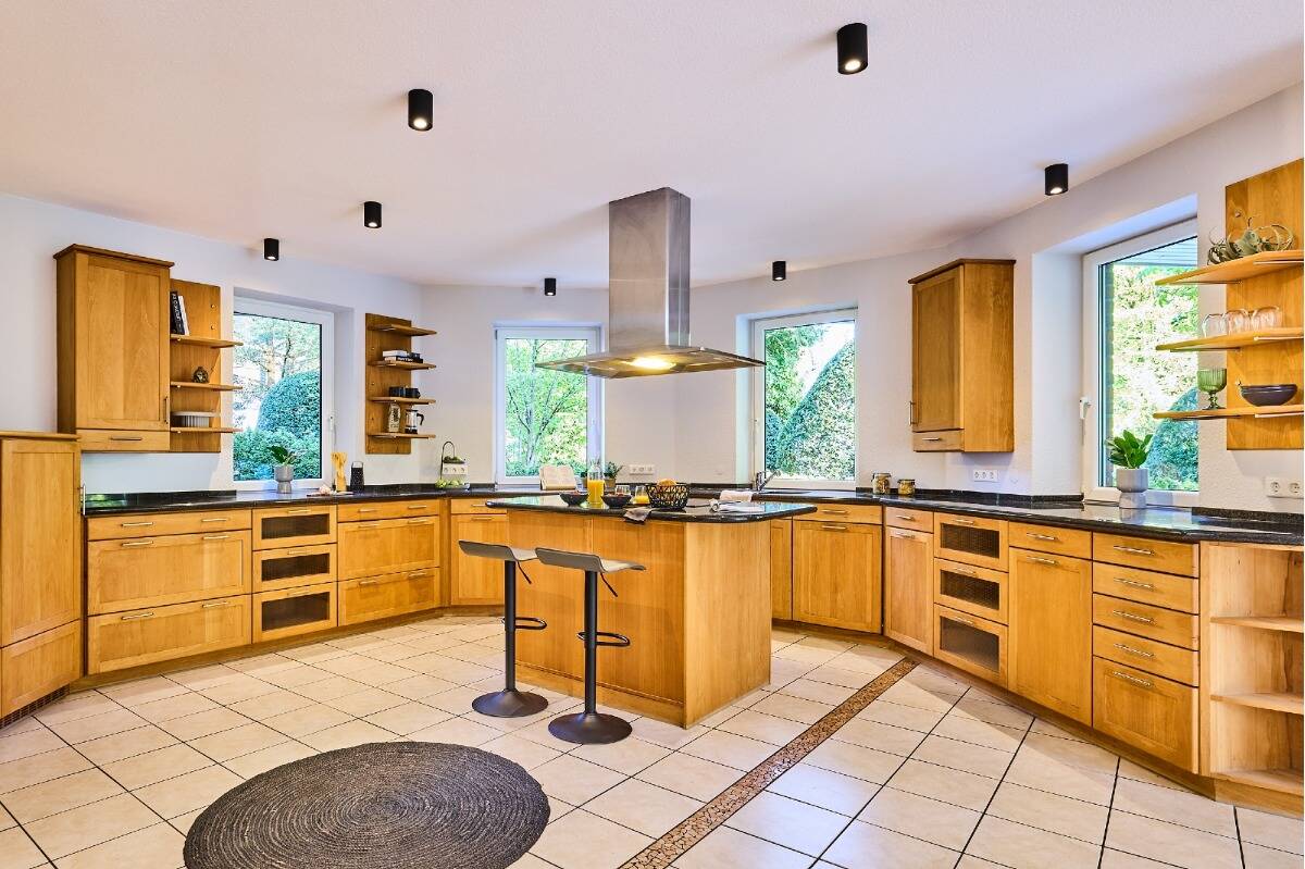 Property thumbnail 6