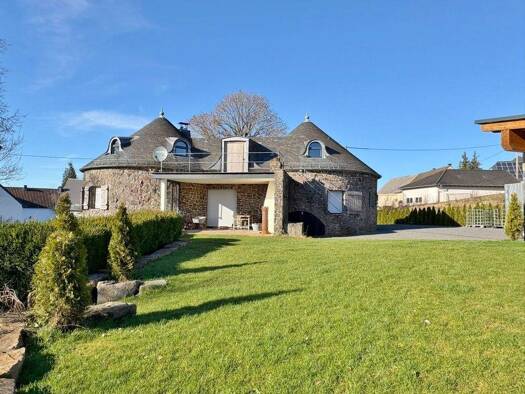 Haus zum Kauf 400.000 € 7 Zimmer 228 m² 1.758 m² Grundstück Hersdorf Hersdorf - Oberhersdorf 54597