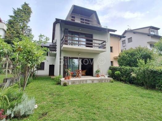 Haus zum Kauf 750.000 € 6 Zimmer 230 m² Dotrscina
