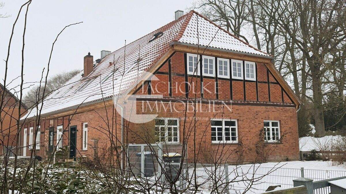 Immobilie in Weyhe - Wo Geschichte auf Gegenwart trifft - Exklusives Fachwerkanwesen am idyllischen Bachlauf - Bild 1