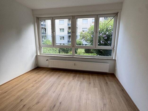Wohnung zur Miete 1.100 € 3 Zimmer 80 m² EG Lenaustraße 24 Neckarstadt Neckarstadt - Ost 68167