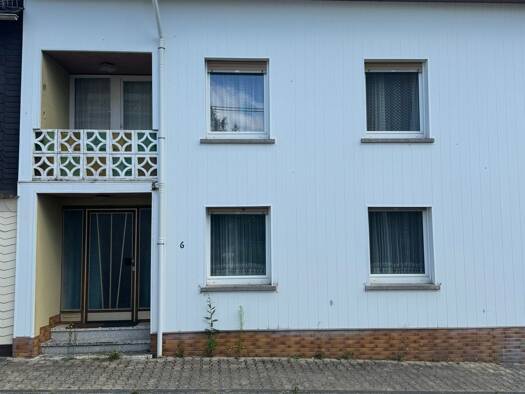Haus zum Kauf 129.000 € 8 Zimmer 175 m² 334 m² Grundstück Charlottenberg 56379