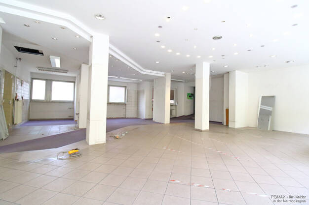 Laden zur Miete 1.875 € Altstadt / Innenstadt 13 Fürth 90762